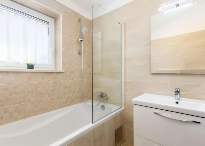 Schoene In Einer Ruhigen Umgebung Mit Pool By Interhome Jusici
