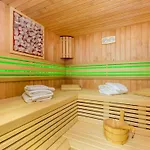 Schoene In Einer Ruhigen Umgebung Mit Pool By Interhome Holiday home Jusici