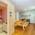 Schoene In Einer Ruhigen Umgebung Mit Pool By Interhome *